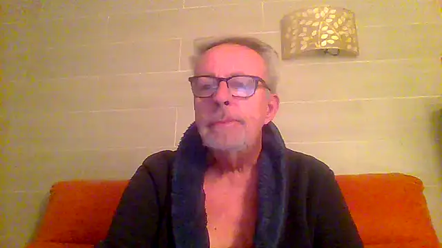 tuggy59 online show from 02-07-26, 04:42