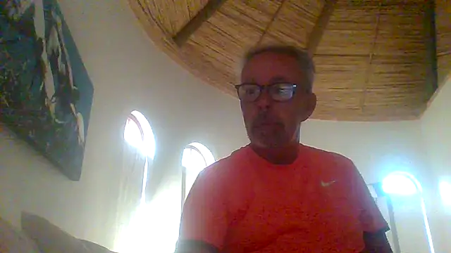 tuggy59 online show from 10-15-25, 04:22