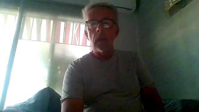 tuggy59 online show from 11-12-25, 07:12