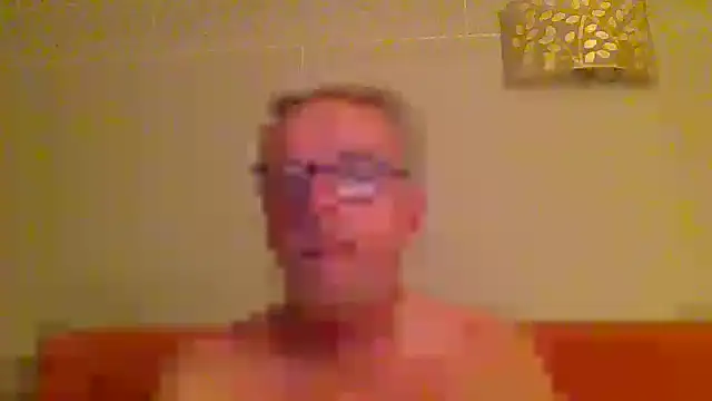 tuggy59 online show from 07-15-26, 04:52