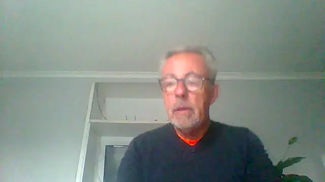 tuggy59 online show from 09-17-25, 04:58