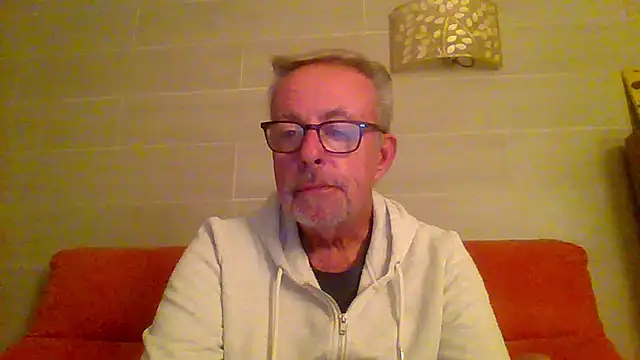 tuggy59 online show from 01-14-26, 06:17