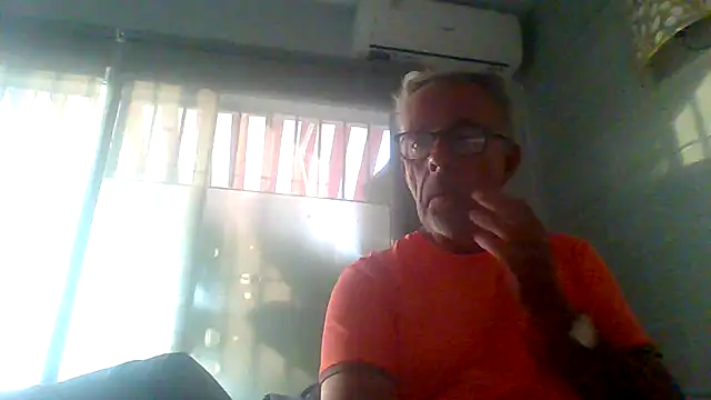 tuggy59 online show from 10-29-25, 07:18