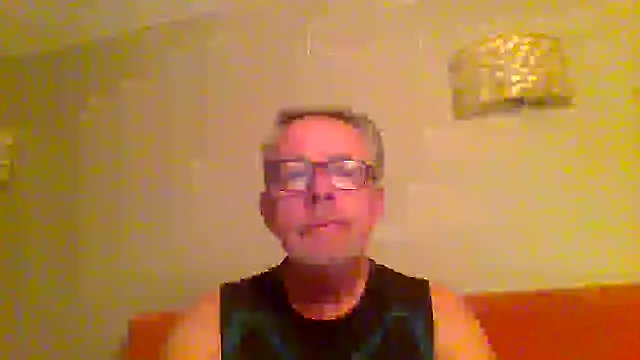 tuggy59 online show from 06-16-26, 03:39