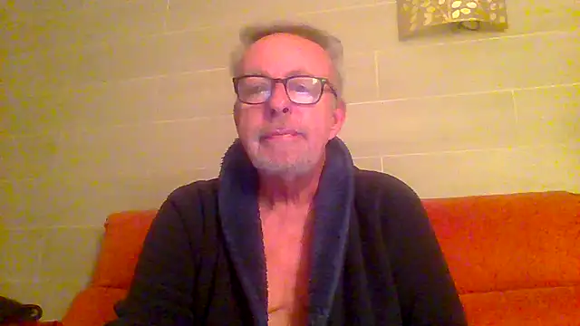 tuggy59 online show from 02-06-26, 05:36