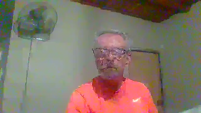 tuggy59 online show from 10-11-25, 04:46