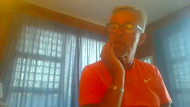 tuggy59 online show from 09-23-25, 04:41