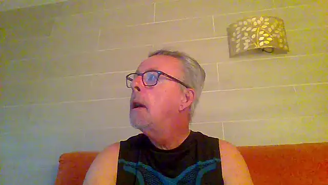 tuggy59 online show from 06-18-26, 05:06