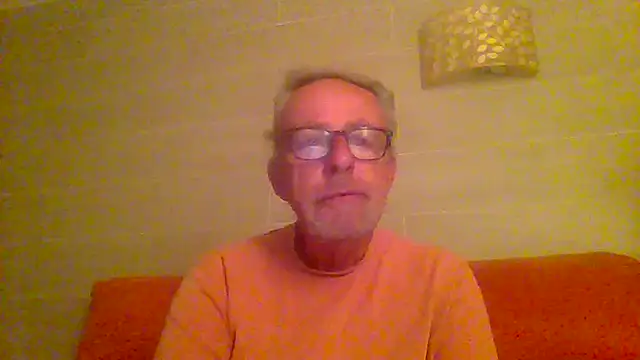 tuggy59 online show from 04-08-26, 04:03