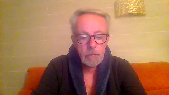 tuggy59 online show from 03-20-26, 04:13