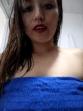 Snapshot of marena_saenz chatting on 09-18-25, 01:36 marena saenz online show from 09-18-25, 01:36