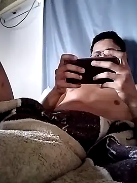 Snapshot of cirilopaupqueno chatting on 10-04-25, 11:12 cirilopaupqueno online show from 10-04-25, 11:12