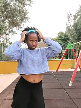 Jeniffer Jarvis online show from 03-22-25, 05:09