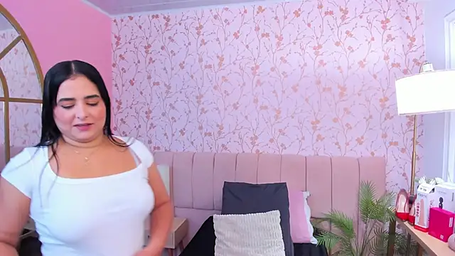 taylor bennet online show from 11-30-25, 11:44