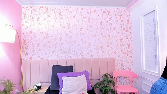 taylor bennet online show from 02-25-26, 12:05