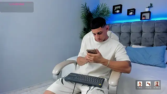 Alex cute77 online show from 03-21-26, 12:09