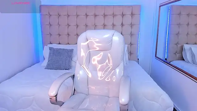 Alex cute77 online show from 11-29-25, 12:05