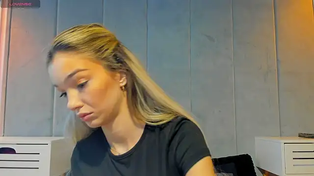 Sassy Teen online show from 09-09-25, 08:35