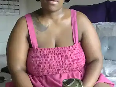 Real1SweetQueen online show from 04-04-26, 07:15