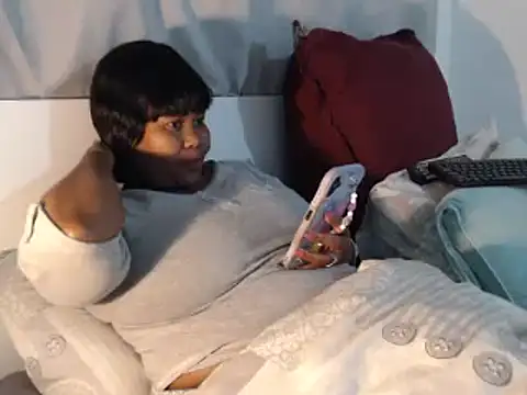 Real1SweetQueen online show from 10-16-25, 06:49