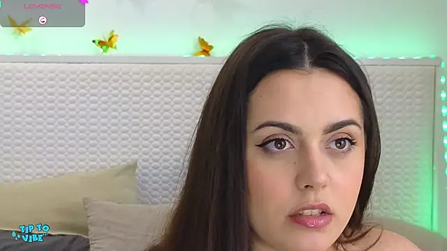 Snapshot of Eva_Rogers_ chatting on 03-04-25, 08:02 Eva Rogers  online show from 03-04-25, 08:02