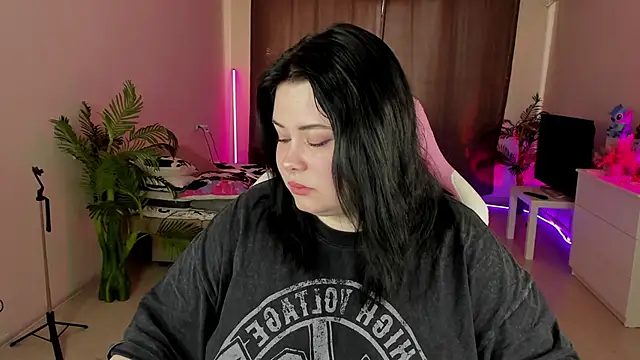 Akemi BBW online show from 09-15-25, 06:58
