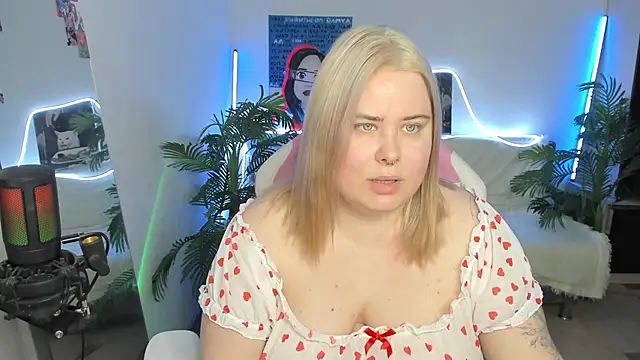 Akemi BBW online show from 03-21-25, 06:07