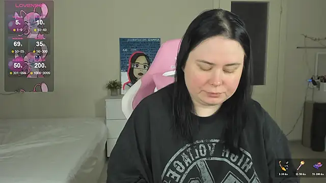 Snapshot of Akemi_BBW chatting on 06-27-26, 08:53 Akemi BBW online show from 06-27-26, 08:53