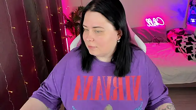 Akemi BBW online show from 11-04-25, 04:33