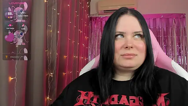 Akemi BBW online show from 04-28-26, 01:37
