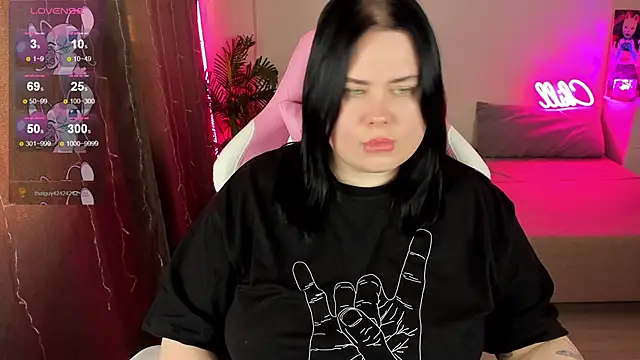 Akemi BBW online show from 11-17-25, 05:33