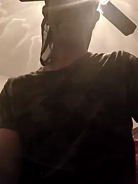 icyMike43 online show from 02-18-26, 04:43