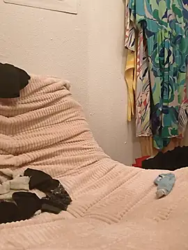 icyMike43 online show from 02-27-26, 02:12