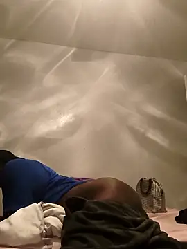 icyMike43 online show from 02-11-26, 02:55