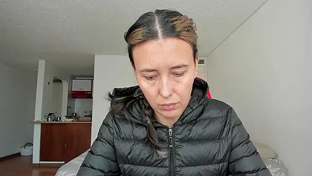 zoe jeane beker online show from 03-15-26, 08:05