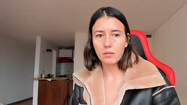 zoe jeane beker online show from 02-17-25, 10:05