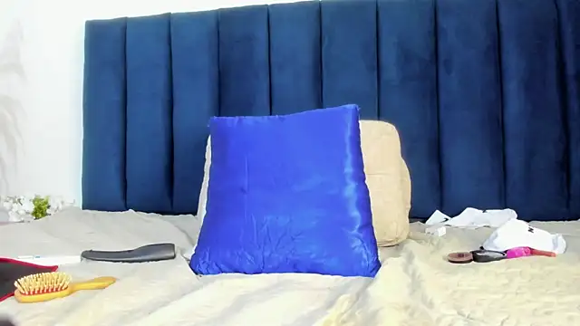 Anette  online show from 03-11-26, 08:03