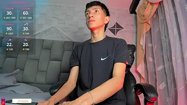 Snapshot of DereckCooperr chatting on 11-04-25, 11:08 DereckCooperr online show from 11-04-25, 11:08