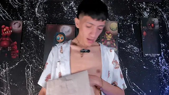 Snapshot of DereckCooperr chatting on 01-06-26, 10:03 DereckCooperr online show from 01-06-26, 10:03