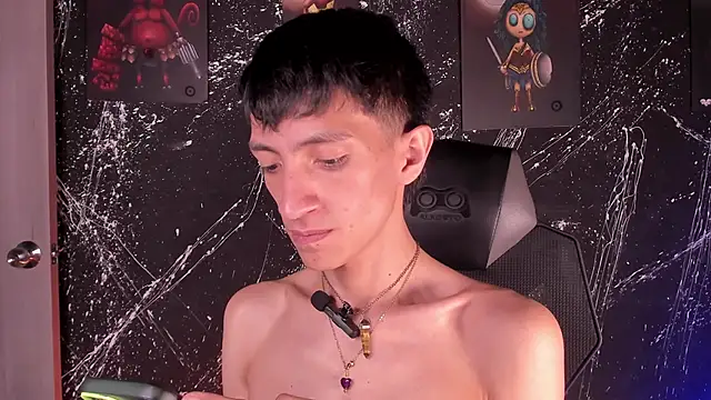 Snapshot of DereckCooperr chatting on 12-04-25, 10:42 DereckCooperr online show from 12-04-25, 10:42