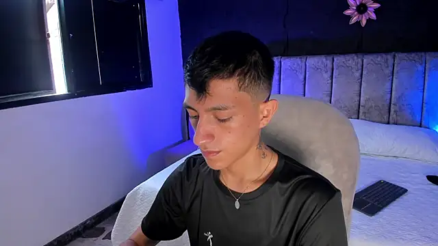 DereckCooperr online show from 03-31-26, 08:22