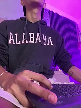 Snapshot of DereckCooperr chatting on 02-11-26, 09:58 DereckCooperr online show from 02-11-26, 09:58