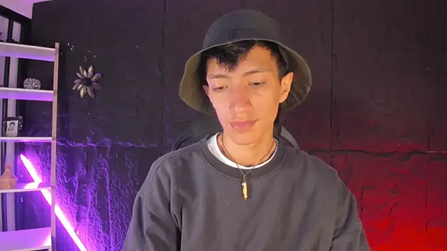 Snapshot of DereckCooperr chatting on 02-12-26, 11:26 DereckCooperr online show from 02-12-26, 11:26