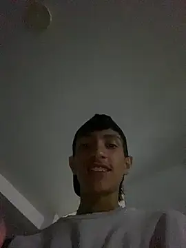 Snapshot of DereckCooperr chatting on 02-20-26, 12:51 DereckCooperr online show from 02-20-26, 12:51