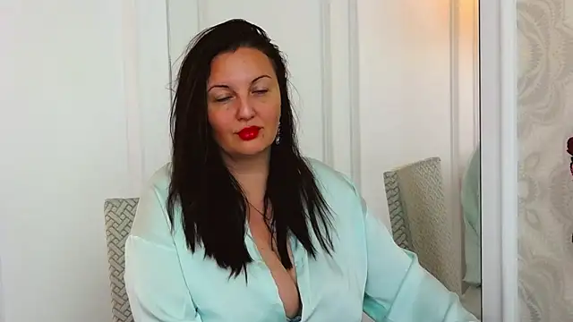 JudithCombs online show from 03-18-25, 06:50