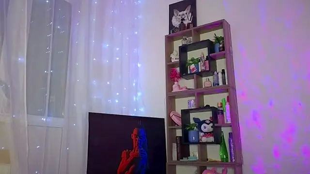 KristenSayles online show from 03-18-25, 07:01