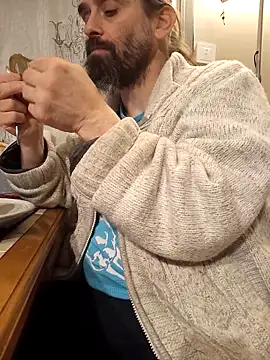 teekoine1 online show from 11-21-25, 11:37