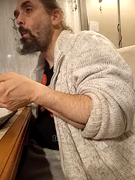 teekoine1 online show from 11-08-25, 12:25