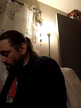 teekoine1 online show from 10-14-25, 07:47