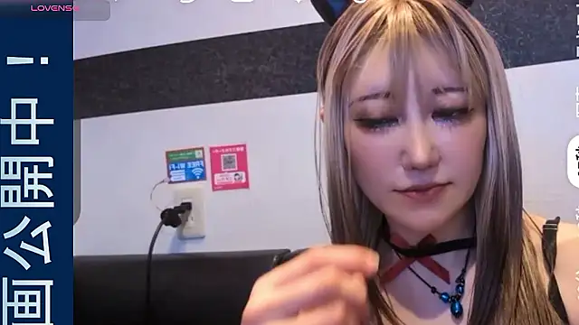   mimi  LOVE   online show from 10-22-25, 02:55